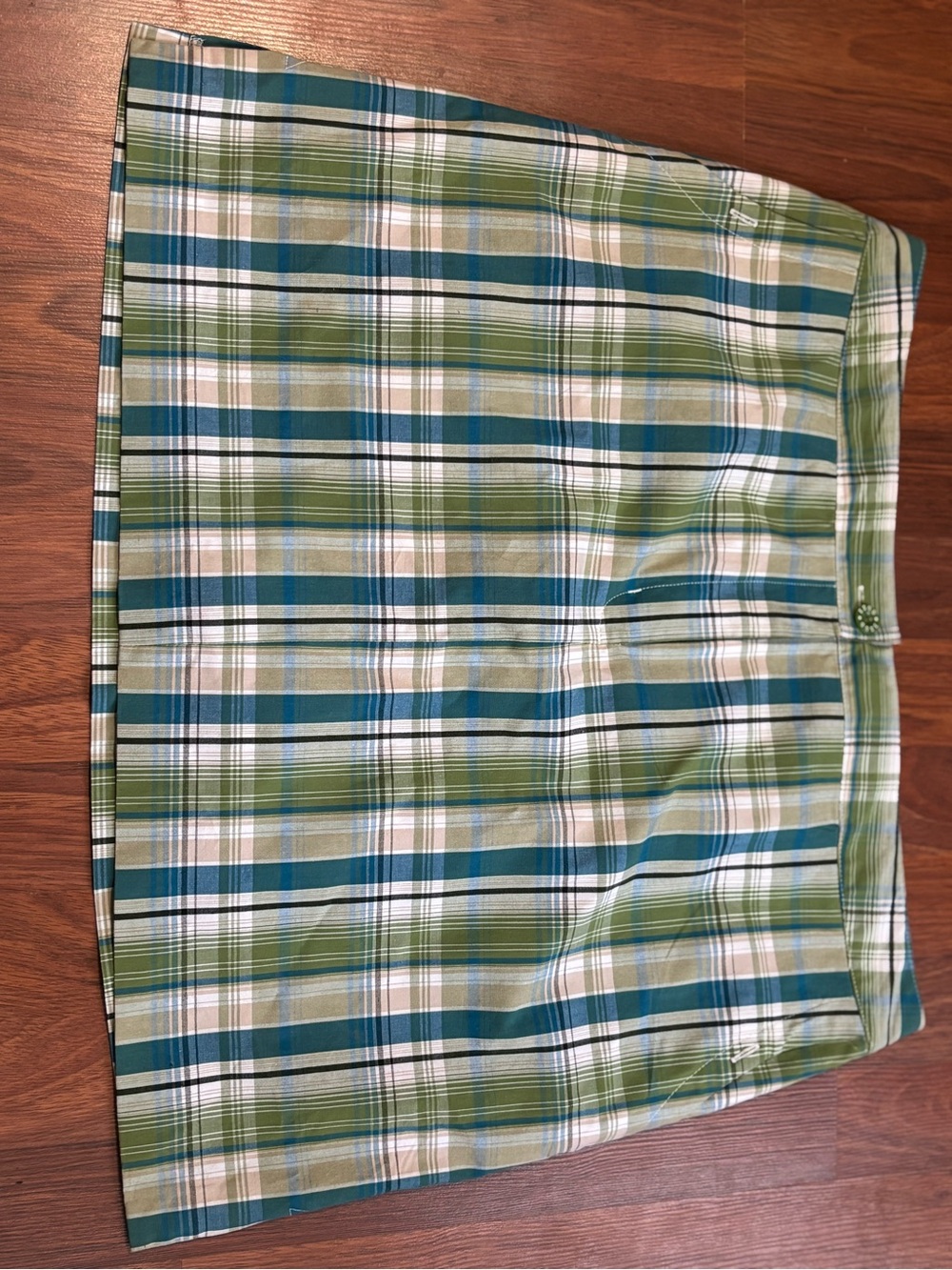 Izod Green, Teal & White Plaid golf skort/ skirt